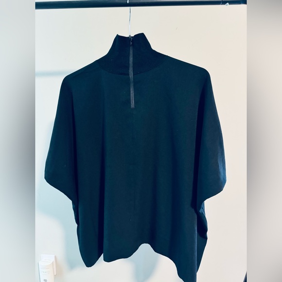 Babaton oversized turtleneck - Picture 2 of 3